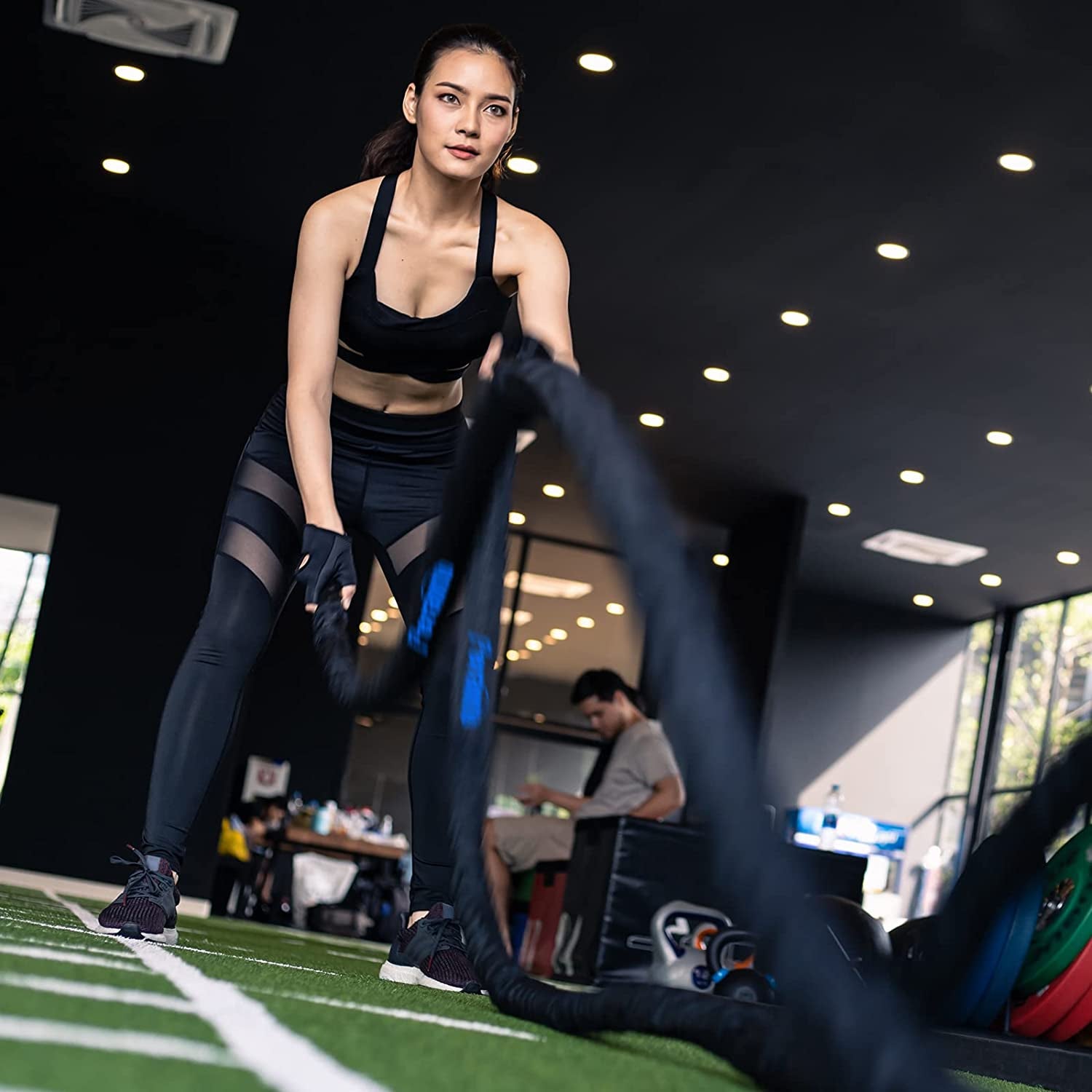 Battle Rope with Wear-Resistant Nylon Protective Sleeve - Heavy Battle Rope for Strength Training, Home Fitness Exercise - Anchor Strap Kit Included