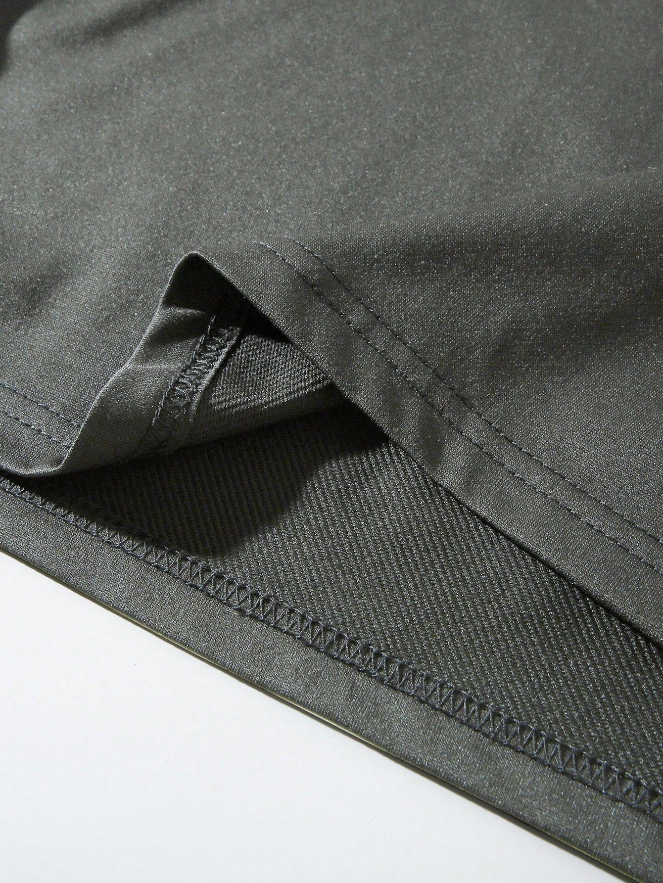 Manfinity EMRG Men'S Solid Color Patchwork Zip Front Long Sleeve Letter Print Polo Shirt